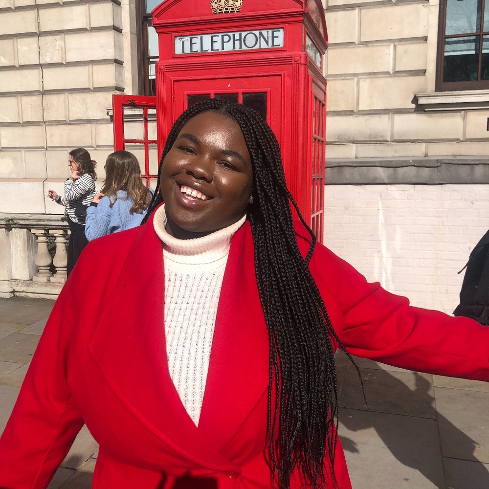 Meet your Posher, Chisara